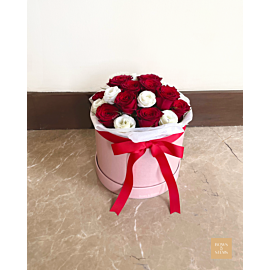 Roses in the Pink Leatherette Box